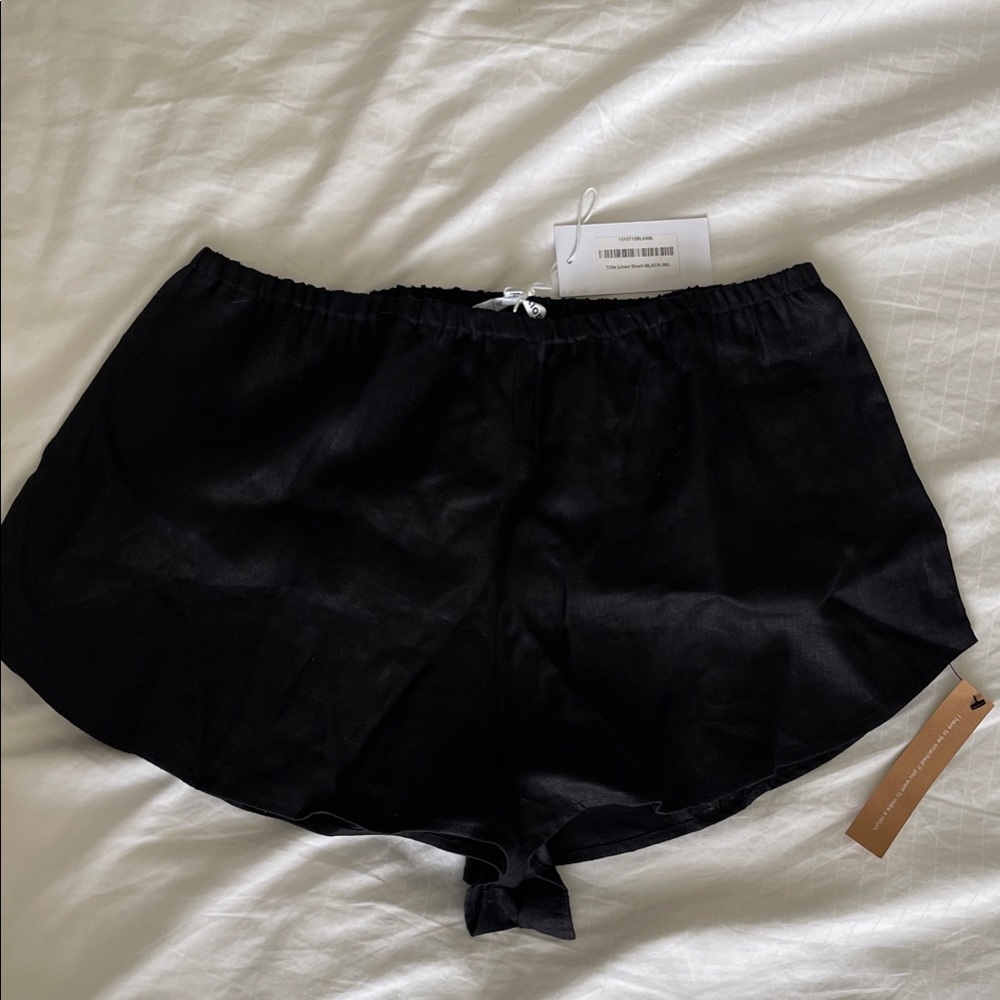 Reformation Black Women's Tillie Linen Shorts